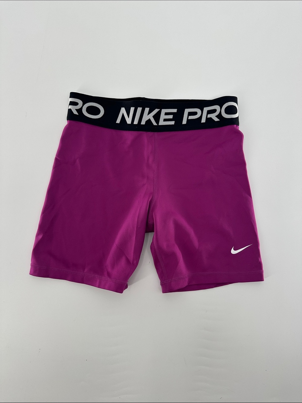 Nike Pro Women’s Magenta Training Bike Shorts